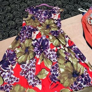 Back cutout floral dress